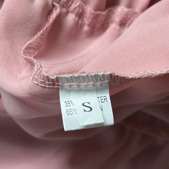 Feminine & flirty blush pink lace sundress - Picture 7 of 8